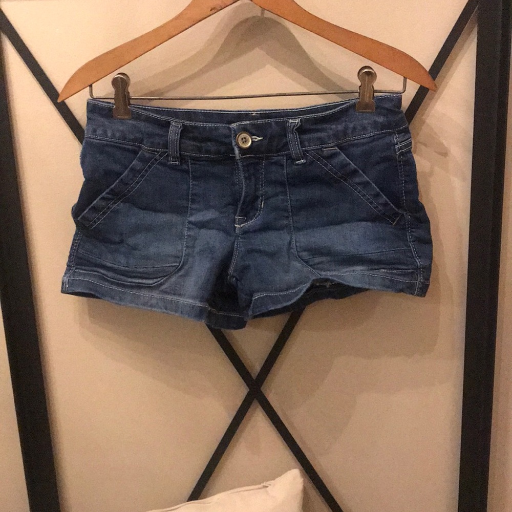 Unionbay Juniors Denim Shorts (size 3)
